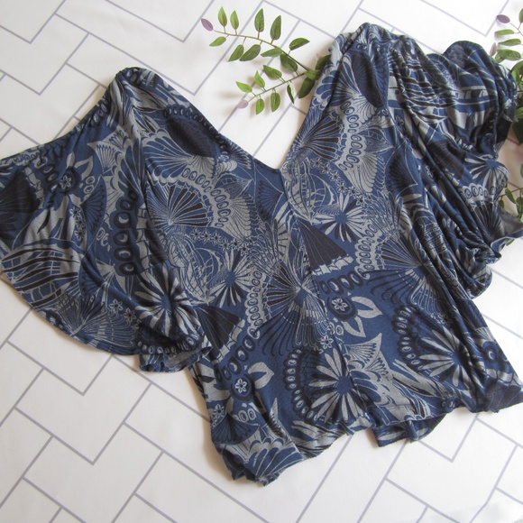Free People Navy BOHO Patterned Cold Shoulder Top - Picture 7 of 8